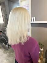 派手髪・ハイトーンカラー・デザインカラー・ブリーチ専門美容室&nbsp;ブロンドブロンドカラーホワイトブロンド抜きっぱなしブリーチ