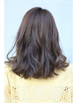 ビバラヘアー(VIVA LA HAIR) 【VIVA LA HAIR】大分ふんわりゆるめ