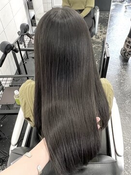 ココ 本八幡(KOKO) #黒髪#小顔#クラゲヘアー#オリーブグレー#ココアベージュ#美髪
