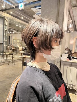 髪質改善と縮毛矯正の専門店 サンティエ(scintiller) 大人綺麗な小顔襟足スッキリショートボブ　30代40代50代