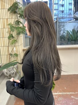 パークレーン アイス イヴェン(park lane ICI yeven) ブリーチなし　オリーブ　赤味消し　レイヤーカット/momoka