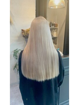 エンカウントバイマハロ 千葉(encount by mahalo) ホワイトベージュ