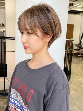 グランデ ビス(GRANDE bis) #耳かけショート #コンパクトショート #ハイライト