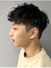 ナチュラルツイスパ【柔らかめな髪質～うねり程度の癖毛の方対応ＯＫ】毛先にかけてゆるく仕上がり！