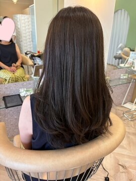 ルシェリ(Le cheri) オリーブグレージュカラー