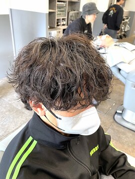 ノイセル 心斎橋(Noisyle) guest snap ミディアムマッシュウルフ×波巻きパーマ