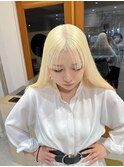 ホワイトブロンドハイトーン抜きっぱなしケアブリーチ渋谷駅