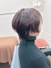 アムリタヘアー AMRITA hair くびれミディアム