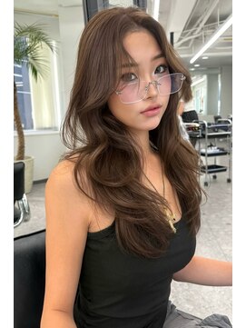 ランズ(LANDS) カーテンバング　レイヤーカット 【韓国ヘア 大阪 梅田】