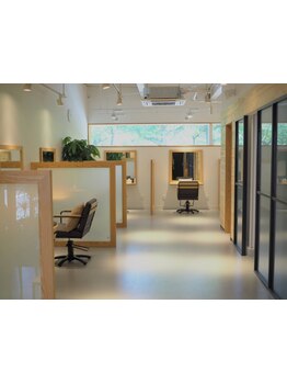 居心地の良さを追求したヘアサロン◎ライフスタイルに合わせ、質の良いキレイな髪をご提案します【久留米】