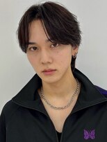 ヴェイン 渋谷(vain)&nbsp;センターパート 韓国ヘア 眉毛カット マッシュショート 20代