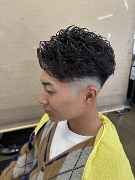 カットクラブ髪屋 ジャンキーズ(Junkey’s) かき上げパーマ