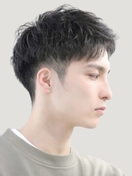 レタッチバイフィフス 大阪梅田(RETOUCH by fifth) 梅田アクティブショートフェザーショートルーズショート短髪◆