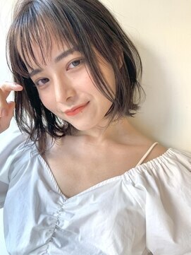 シロ(siro) ボブ × シースルーバング