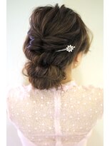 ゲッカビジン(GEKKABIJIN)&nbsp;ラフでオシャレ大人のアップ《ヘアセット&着付 GEKKABIJIN》