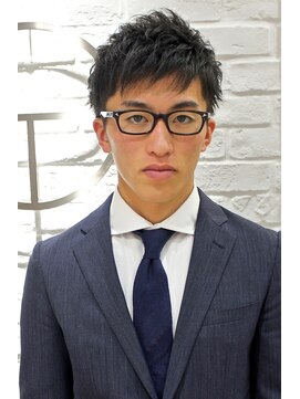 ヨシザワインク ハコザキ 水天宮前 日本橋人形町(YOSHIZAWA Inc.HAKOZAKI) ツーブロック黒髪ショート爽やかビジカジ