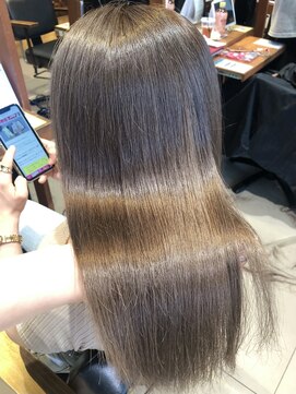 リーホリエ(Lee Horie) 【kanna】ミルクティーグレージュカラー