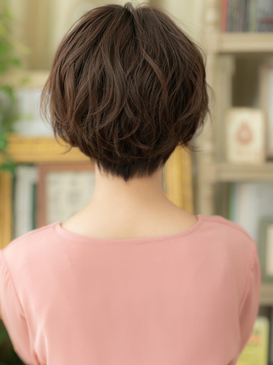 人毛 ハンドカット　マッシュボブ　少し明るめブラウン Ｍサイズ 2025年秋】マッシュ ボブの髪型・ヘアアレンジ｜人気順