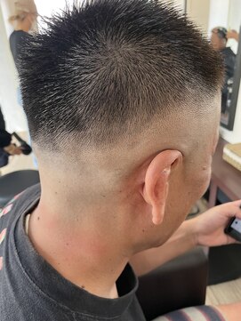 ヘアー デザイン トゥナンテ(hair design tunante) スキンfade