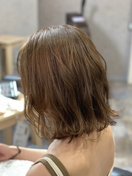 ギンイロ(giniro) 【giniro】ミディアムStyle