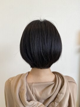 ラプトヘア アームズ(Rapt.Hair ARMS) ショートボブ