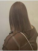 ミルクティーベージュカラー長めボブ切りっぱなしピンクベージュ