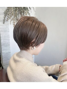 ラカットゾーン(la kutt zone) ショートボブ/新潟/骨格補正