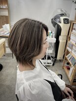 ニカ(nica)&nbsp;ナチュラルウルフボブ