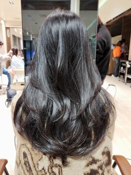 アフロート ギンザ(AFLOAT GINZA) 【Nanako。】ザクザク韓国レイヤースタイル