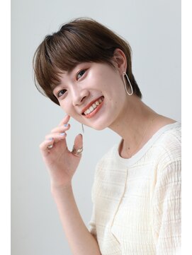 エクリ(equri×SHISEIDO) マッシュショートスタイル