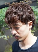 ラブスパイラルパーマ 無造作大人ショート 大人男子