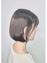 ウィローズ(WILLOW'S)&nbsp;大人可愛い20代30代40代黒髪前下がりショートボブ丸みショート◎