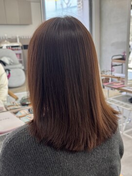 レヴィア(REVIA) 髪質改善トリートメント前髪カットイルミナカラー