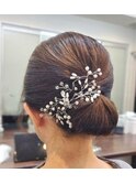 お呼ばれヘアセットシニヨンお団子ヘア結婚式二次会和装