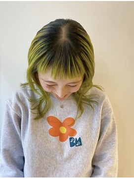 プーネ(puune) ライムイエロー/グリーンカラー／デザインカラースタイル