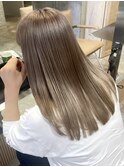 渋谷ダブルカラーミルクティーベージュヘーゼルベージュカラー