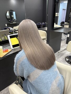 ホワイト 梅田(white) ホワイトベージュカラー>