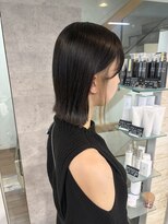 ハイル(KHAIR)&nbsp;ベージュインナーカラー・パツっとラインボブ