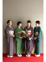 着付けのプロが担当！カジュアル着物から格式高い婚礼衣装まで幅広く対応可能