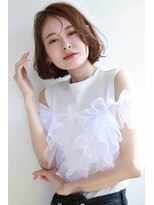 モコ(MOCO)&nbsp;可愛さと色気を両立、理想が詰まったミディ
