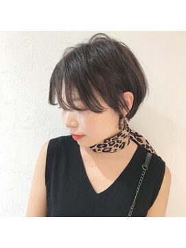 レンク(LENC) Coast.ショートヘア×グレージュ×シースルーバング