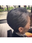 立ち上げて流す　レトロモダンがカッコいい大人ショート