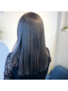 24 岸和田店 脱・赤み！透き通るツヤ髪カラー