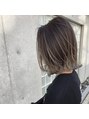 アンユージュアル(unusual)&nbsp;人気スタイルNO.1ハイライトカラーを日常にfitさせます。