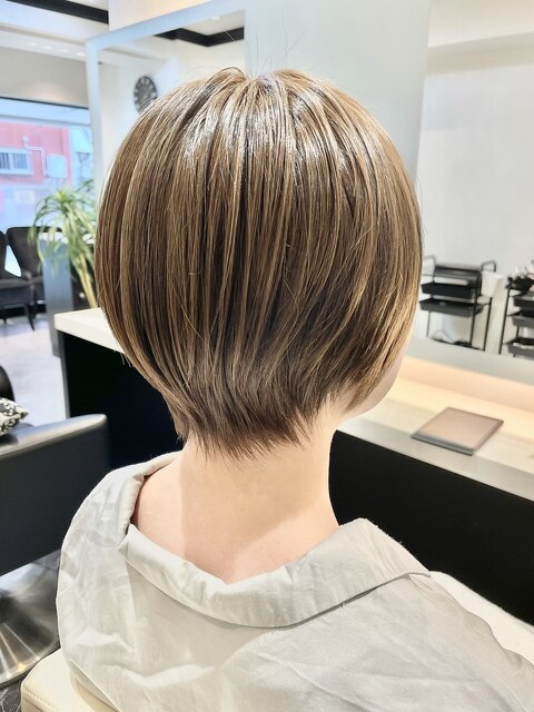 大人かわいい前髪なし丸みショートヘア艶感透け感お客様ヘア☆