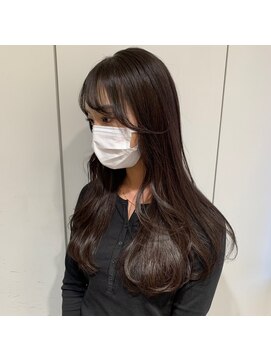 エミィ(emme) 【emme×笹川】華奢見えロング