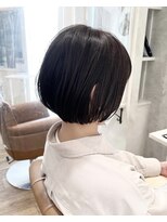 マカナ(makana)&nbsp;シンプルショートボブ