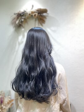 エン(en) ブルーグレージュ