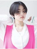 20代30代40代　大人可愛い　小顔　マッシュ　ハンサムショート