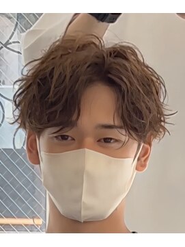 バース バイ ハピネス(BIRTH by happiness) ツイストスパイラルパーマツイストパーマメンズマッシュパーマ